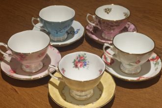 Royal Albert カップ＆ソーサー